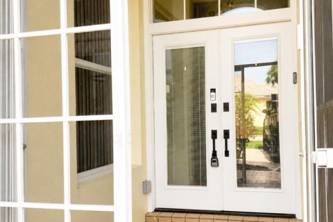 House in Hobe Sound, Florida 3 bedrooms, 187.38 sq.m. № 2301853 - photo 8