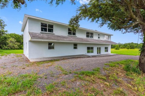 House in Bartow, Florida 6 bedrooms, 422.15 sq.m. № 1789006 - photo 2