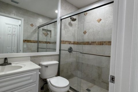 Touwnhouse à louer à Miami, Floride: 3 chambres, 121.52 m2 № 2414156 - photo 8