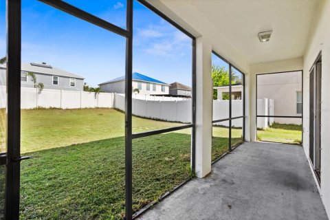 House in Wimauma, Florida 4 bedrooms, 230.58 sq.m. № 1443791 - photo 26