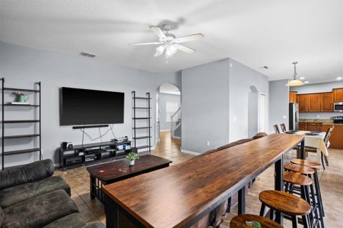 House in Wimauma, Florida 4 bedrooms, 230.58 sq.m. № 1443791 - photo 6