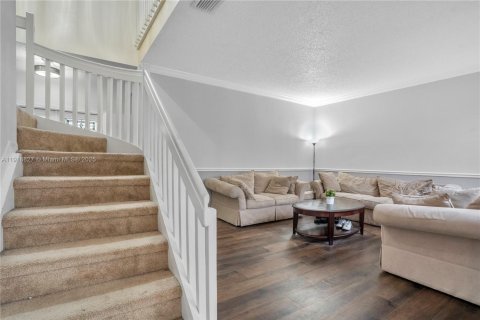 Villa ou maison à vendre à Weston, Floride: 4 chambres, 198.16 m2 № 1976983 - photo 6