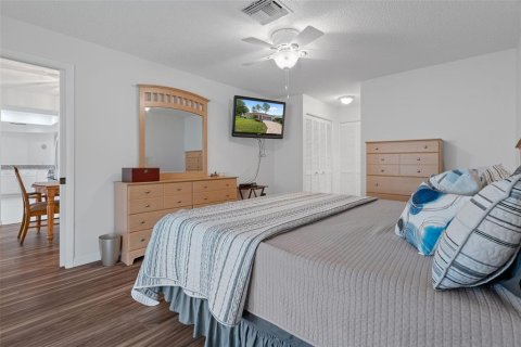 Villa ou maison à vendre à Spring Hill, Floride: 2 chambres, 173.36 m2 № 2237159 - photo 24