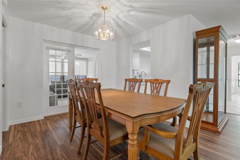Villa ou maison à vendre à Spring Hill, Floride: 2 chambres, 173.36 m2 № 2237159 - photo 10