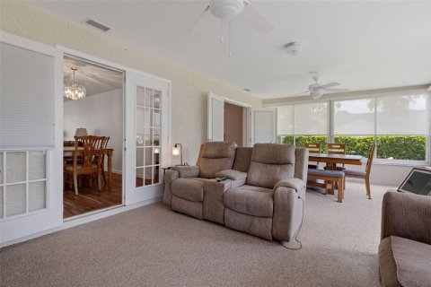 Villa ou maison à vendre à Spring Hill, Floride: 2 chambres, 173.36 m2 № 2237159 - photo 22