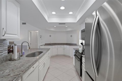 Villa ou maison à vendre à Spring Hill, Floride: 2 chambres, 173.36 m2 № 2237159 - photo 12