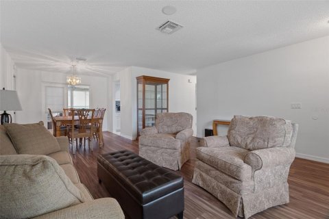 Villa ou maison à vendre à Spring Hill, Floride: 2 chambres, 173.36 m2 № 2237159 - photo 7