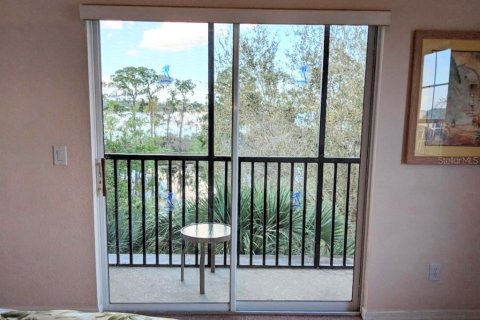 Condo in Davenport, Florida, 3 bedrooms  № 1561316 - photo 17