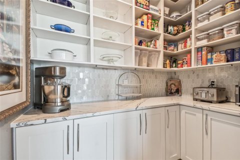 Condo in Indian Shores, Florida, 3 bedrooms  № 1910816 - photo 16
