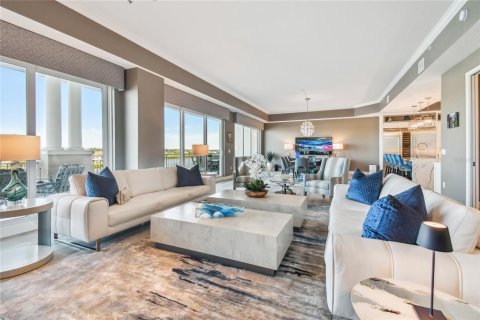 Condo in Indian Shores, Florida, 3 bedrooms  № 1910816 - photo 12