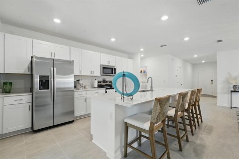 House in Edgewater, Florida 4 bedrooms, 195.65 sq.m. № 1795423 - photo 20