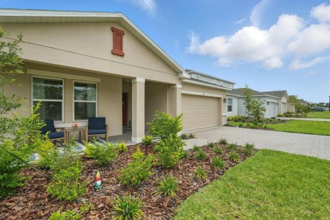 House in Edgewater, Florida 4 bedrooms, 195.65 sq.m. № 1795423 - photo 11