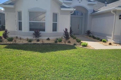 House in The Villages, Florida 3 bedrooms, 220.36 sq.m. № 2157257 - photo 3