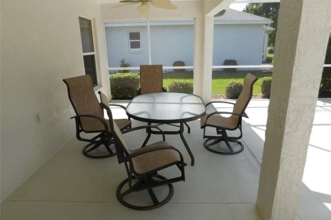 House in The Villages, Florida 3 bedrooms, 220.36 sq.m. № 2157257 - photo 10