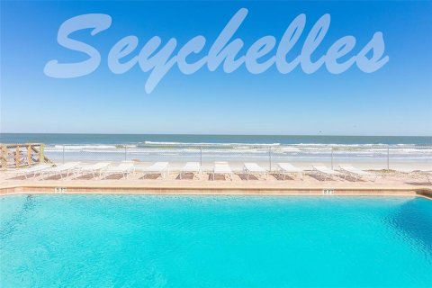 Condo in Daytona Beach, Florida, 2 bedrooms  № 1335406 - photo 8