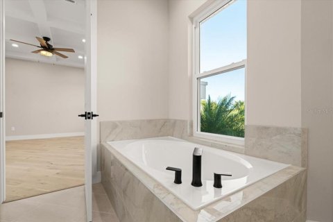 House in Ponce Inlet, Florida 4 bedrooms, 294.69 sq.m. № 1516772 - photo 16