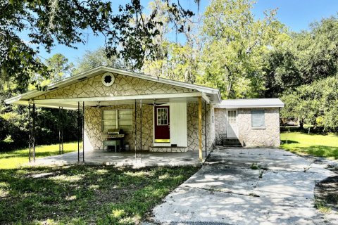House in Green Cove Springs, Florida 3 bedrooms, 107.02 sq.m. № 778731 - photo 1