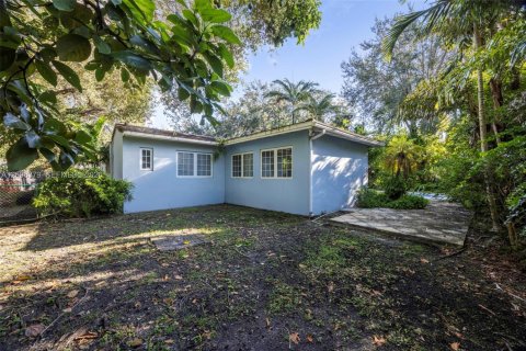 Villa ou maison à vendre à Coral Gables, Floride: 4 chambres № 2409606 - photo 22