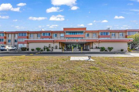 Condo in Port Charlotte, Florida, 2 bedrooms  № 2116536