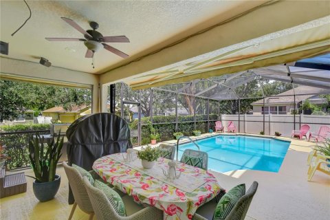 House in Valrico, Florida 5 bedrooms, 287.16 sq.m. № 2198887 - photo 30