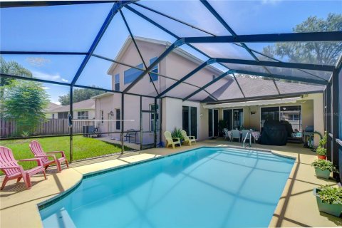 House in Valrico, Florida 5 bedrooms, 287.16 sq.m. № 2198887 - photo 2