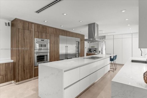 Villa ou maison à vendre à Pinecrest, Floride: 6 chambres, 328.69 m2 № 1964448 - photo 19