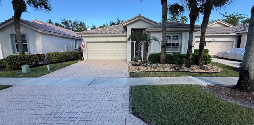 Villa ou maison à West Palm Beach, Floride 3 chambres, 184.32 m2 № 2423485