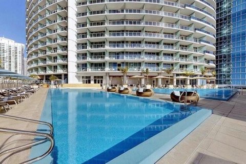 Copropriété à louer à Miami, Floride: 1 chambre, 74.23 m2 № 1998885 - photo 13