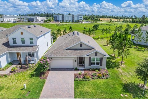 House in Minneola, Florida 4 bedrooms, 207.73 sq.m. № 2217948 - photo 3