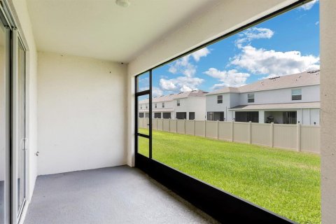 Townhouse in Plant City, Florida 3 bedrooms, 156.17 sq.m. № 2208494 - photo 23