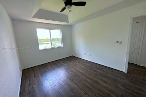 Adosado en venta en Homestead, Florida, 4 dormitorios, 132.2 m2 № 1955451 - foto 16