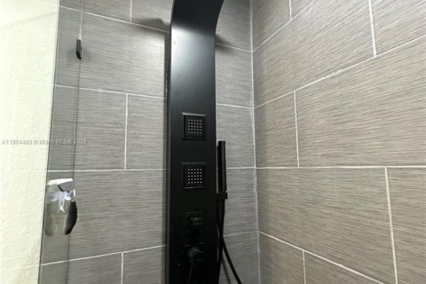 Adosado en venta en Homestead, Florida, 4 dormitorios, 132.2 m2 № 1955451 - foto 15