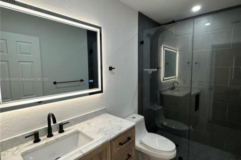 Adosado en venta en Homestead, Florida, 4 dormitorios, 132.2 m2 № 1955451 - foto 13