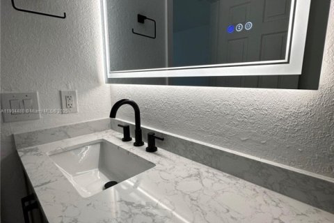 Adosado en venta en Homestead, Florida, 4 dormitorios, 132.2 m2 № 1955451 - foto 14