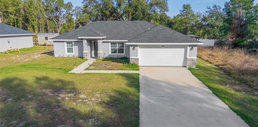 House in Ocala, Florida 3 bedrooms, 162.76 sq.m. № 2101922