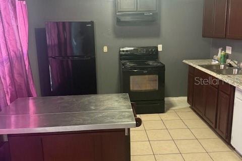 Villa ou maison à louer à Orlando, Floride: 4 chambres, 127.09 m2 № 2426911 - photo 2