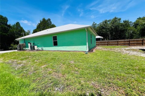 House in Sebastian, Florida 3 bedrooms, 109.81 sq.m. № 2218226 - photo 20