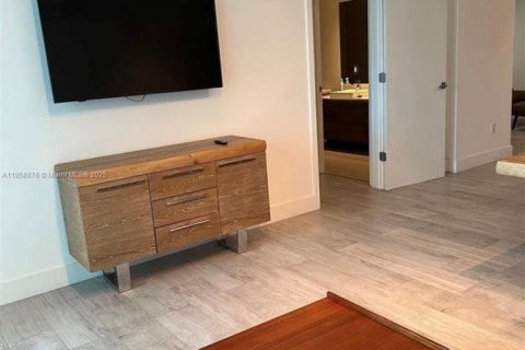 Copropriété à louer à Miami, Floride: 1 chambre, 84.08 m2 № 1887384 - photo 5