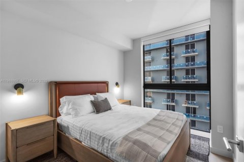 Copropriété à louer à Miami, Floride: 2 chambres № 2153762 - photo 17