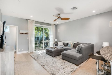 Townhouse in Delray Beach, Florida 3 bedrooms, 148.27 sq.m. № 2086366 - photo 8