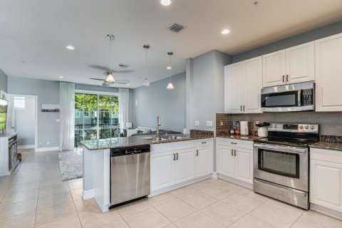 Townhouse in Delray Beach, Florida 3 bedrooms, 148.27 sq.m. № 2086366 - photo 5