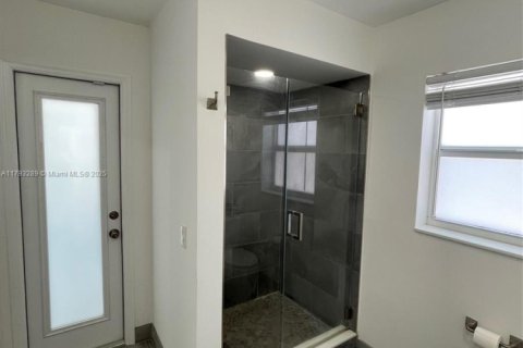 House in Coral Springs, Florida 4 bedrooms, 172.15 sq.m. № 1667441 - photo 26