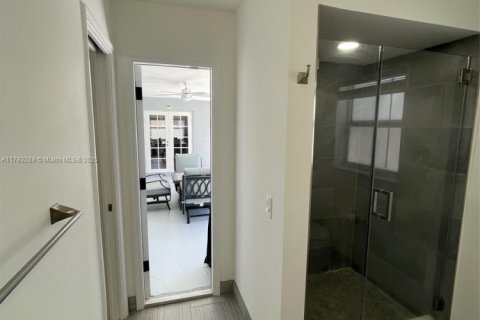 House in Coral Springs, Florida 4 bedrooms, 172.15 sq.m. № 1667441 - photo 27