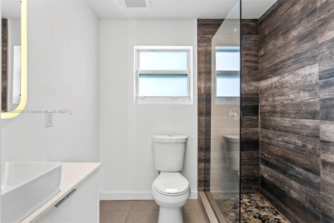 Villa ou maison à louer à Hallandale Beach, Floride: 2 chambres, 106.84 m2 № 1941636 - photo 13
