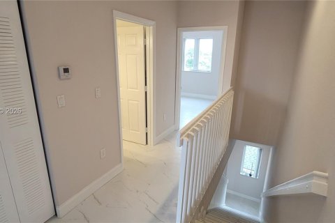 Apartment in Miami, Florida 2 bedrooms, 115.2 sq.m. № 2401526 - photo 13