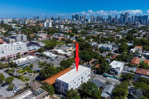 Apartment in Miami, Florida 2 bedrooms, 115.2 sq.m. № 2401526