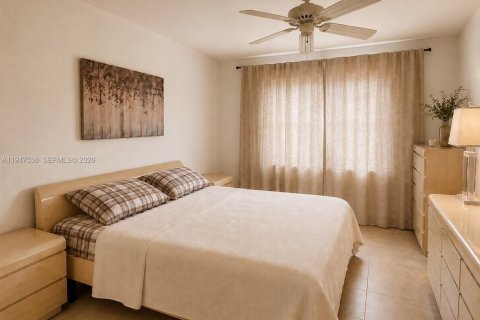 Condominio en venta en Hollywood, Florida, 1 dormitorio, 61.78 m2 № 2152950 - foto 7