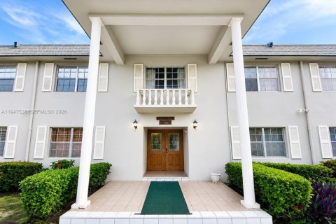 Condo à Hollywood, Floride, 1 chambre  № 2152950