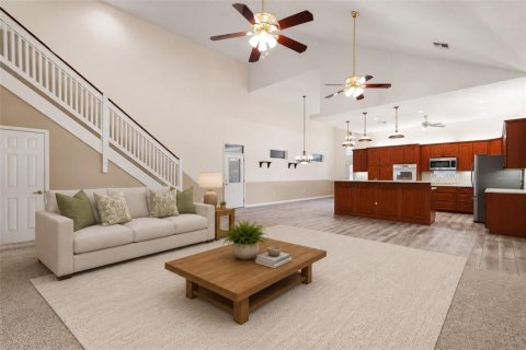 House in Polk City, Florida 2 bedrooms, 245.63 sq.m. № 2111845 - photo 6
