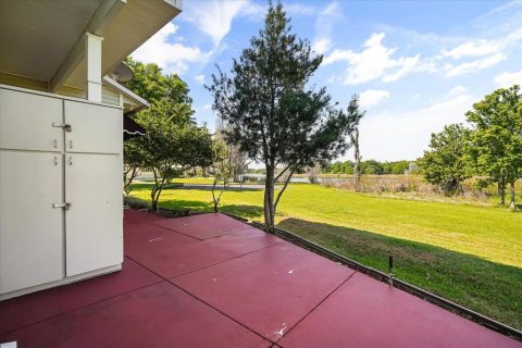 House in Polk City, Florida 2 bedrooms, 245.63 sq.m. № 2111845 - photo 19